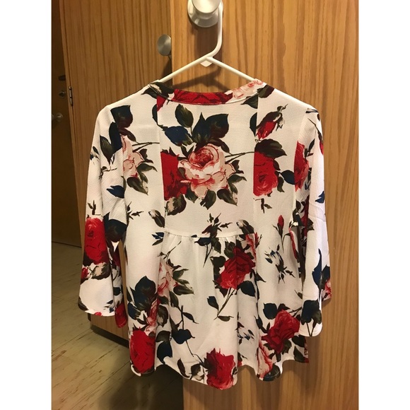 Top - Picture 2 of 2